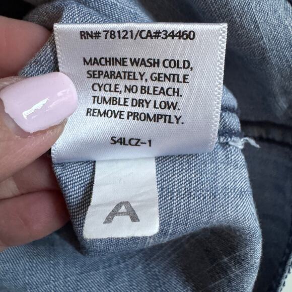 Eileen Fisher Chambray Denim Button Down Front Cotton Blouse Top Size Small EUC - Picture 12 of 12